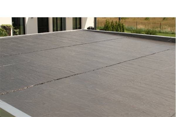 Skanholz_BBH-Zubehoer_KSK-M_Dachbahn_1 Abgebildete Aluminium-Abschlussleisten nicht im Lieferumfang enthalten.